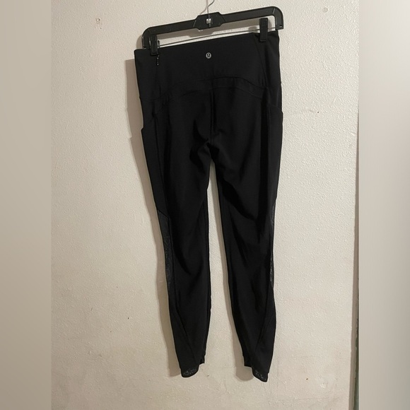 Lululemon Sole Training 7/8 Tight - Picture 5 of 7